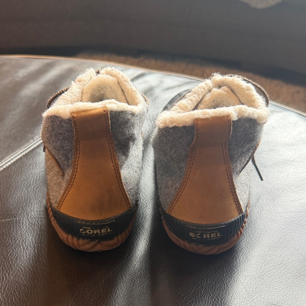 Sorel Out N About Duck Boots - Picture 4 of 7